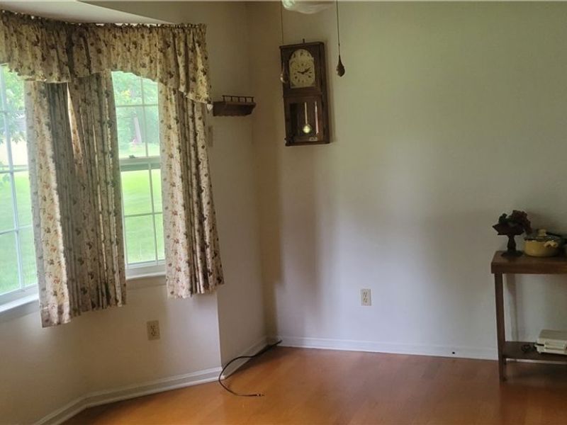6359 Balsam Drive, Amherst, OH 44001 Photo 8