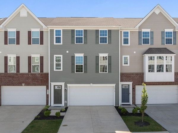 4013 N Steels Circle , Stow, OH 44224