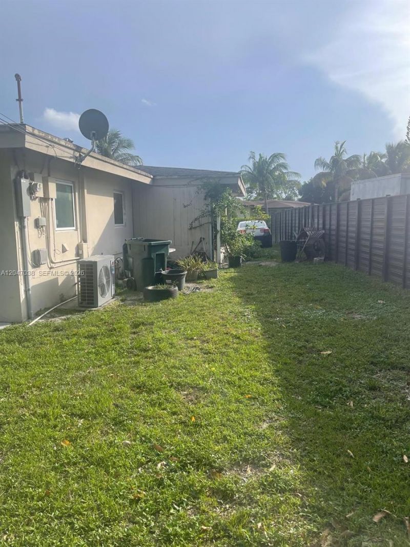 400 Long Island Ave , Fort Lauderdale, FL 33312 Photo