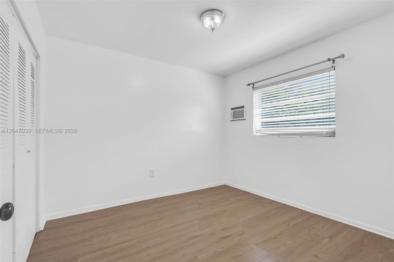 2809 SW 23rd Ter , Unit 2807, Miami, FL 33145 Photo