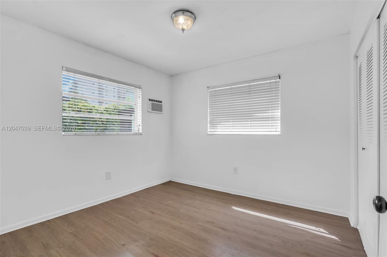 2809 SW 23rd Ter , Unit 2807, Miami, FL 33145 Photo