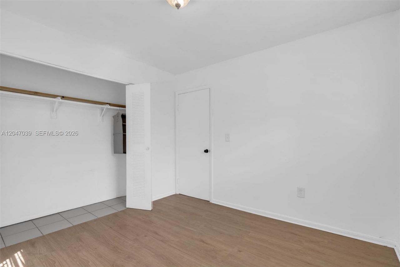 2809 SW 23rd Ter , Unit 2807, Miami, FL 33145 Photo