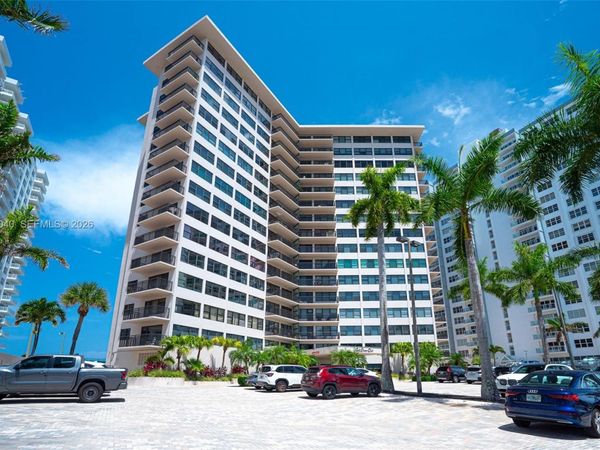 3800 Galt Ocean Dr , Unit 14, Fort Lauderdale, FL 33308