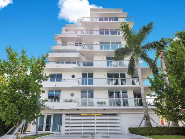 1170 101st St, Unit 301, Bay Harbor Islands, FL 33154