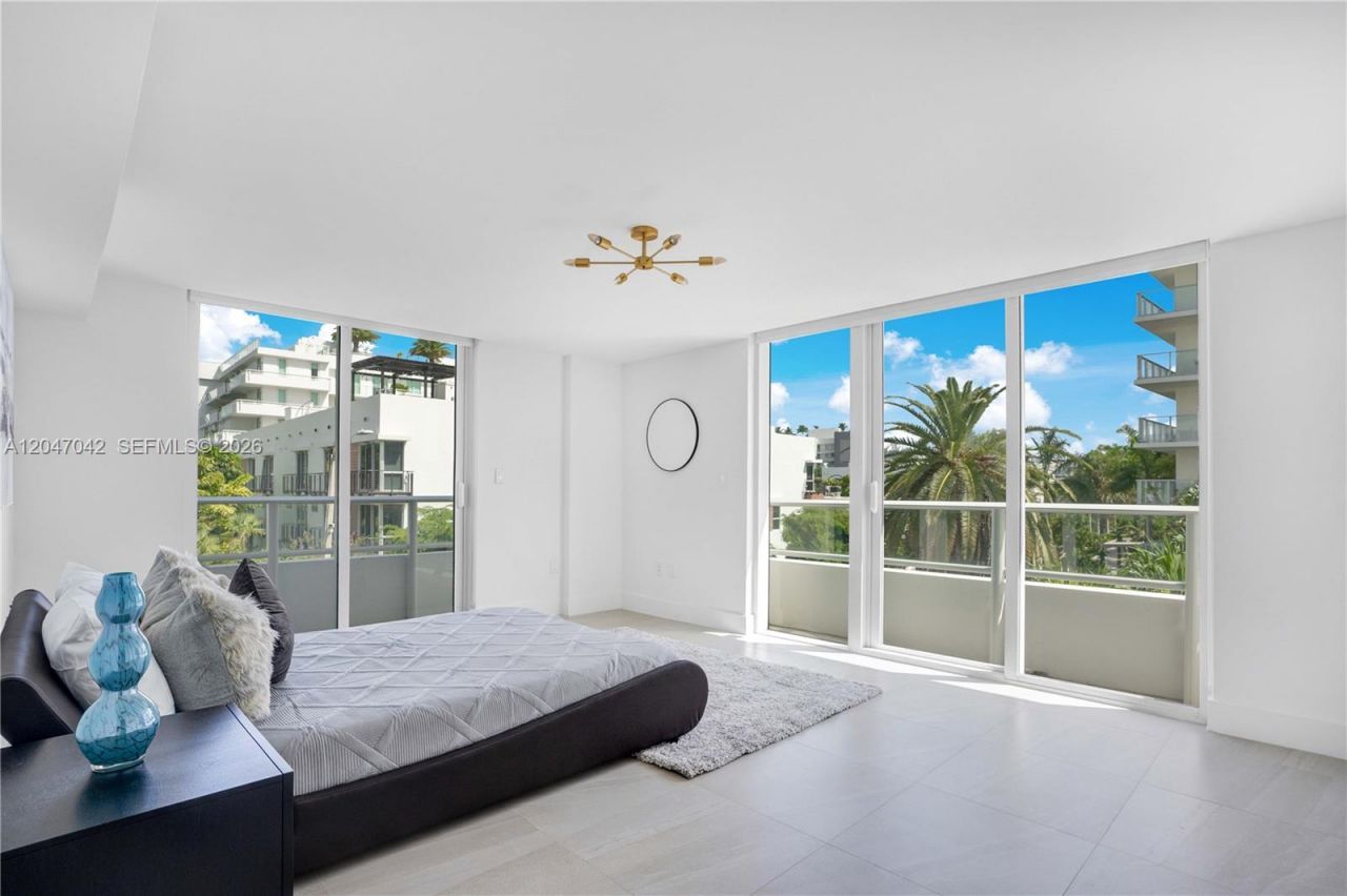 1170 101st St, Unit 301, Bay Harbor Islands, FL 33154 Photo