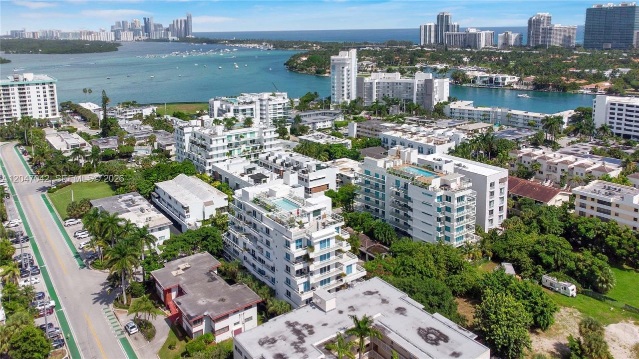 1170 101st St, Unit 301, Bay Harbor Islands, FL 33154 Photo