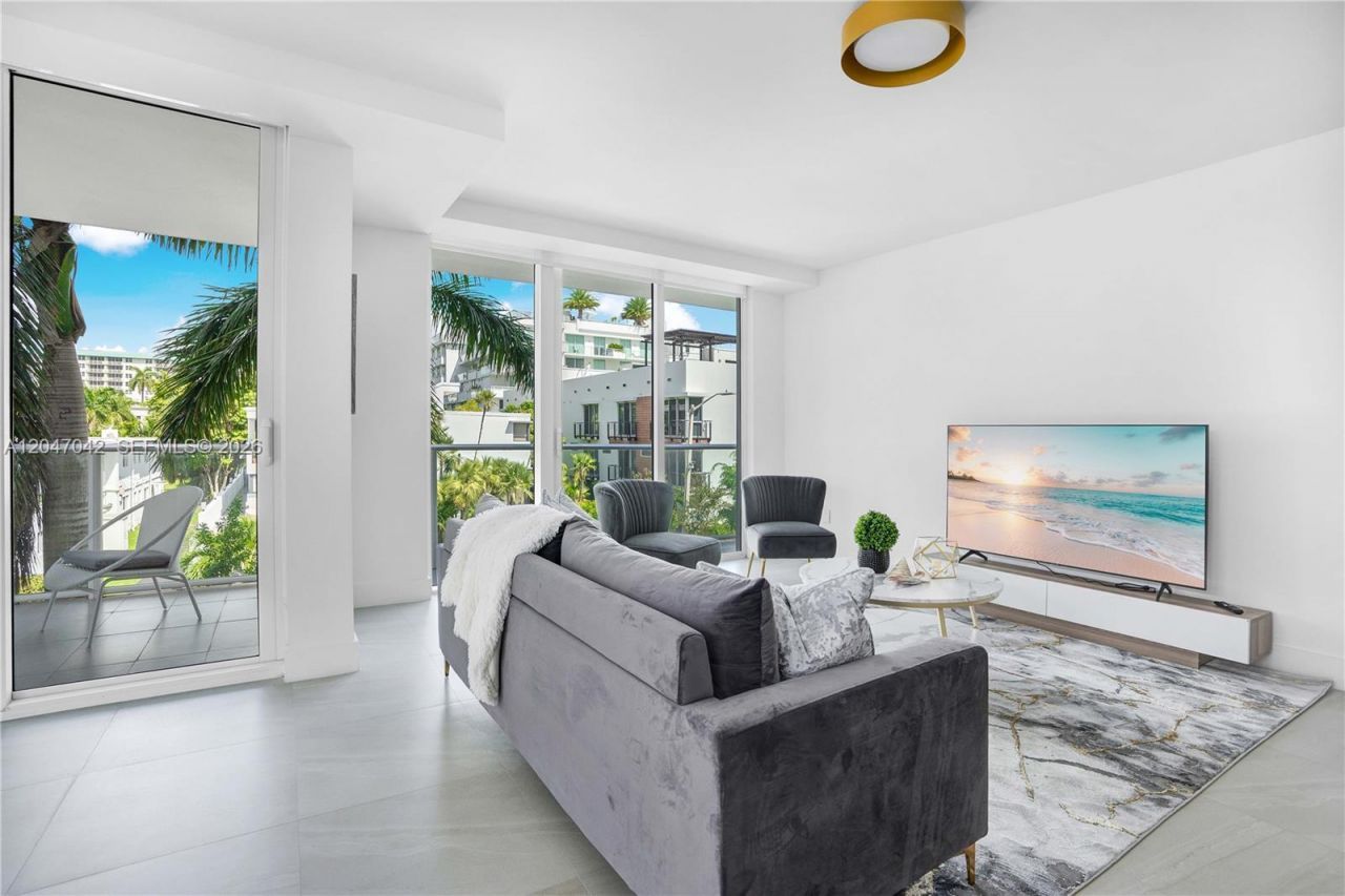 1170 101st St, Unit 301, Bay Harbor Islands, FL 33154 Photo