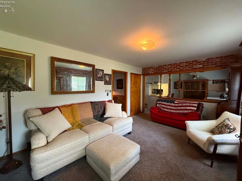 2524 Campbell Street, Sandusky, OH 44870 Photo 2