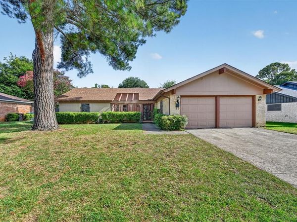 7312 Vanessa Drive, Fort Worth, TX 76112