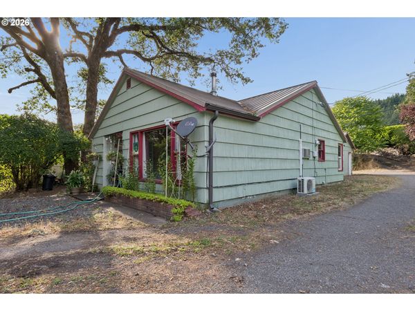 47947 W COMMERCIAL ST, Oakridge, OR 97463