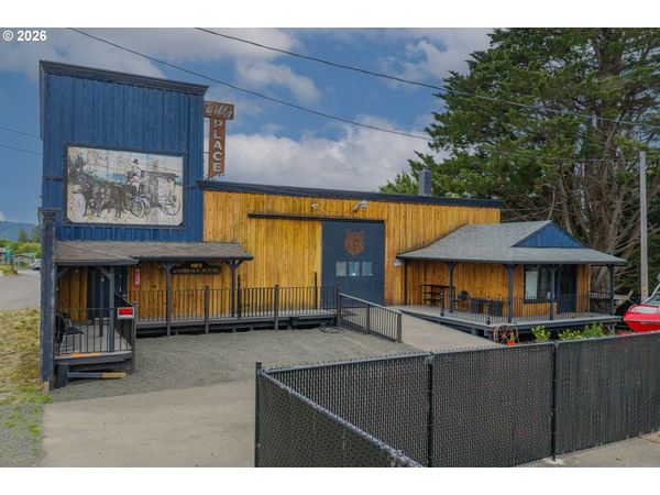 203 N BIRCH ST, Coquille, OR 97423
