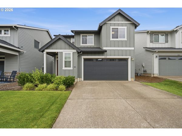 2622 NW ERIC DR, McMinnville, OR 97128