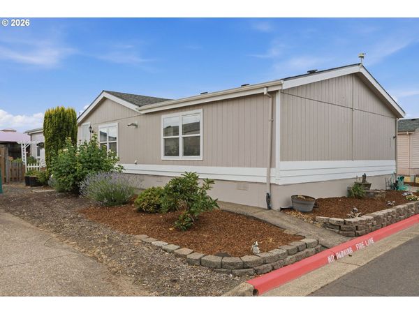 1000 S MCKERN CT, Unit #123, Newberg, OR 97132