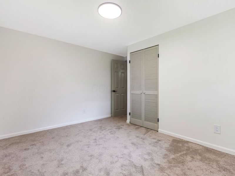 6909 Bartlett Road, Reynoldsburg, OH 43068 Photo 17
