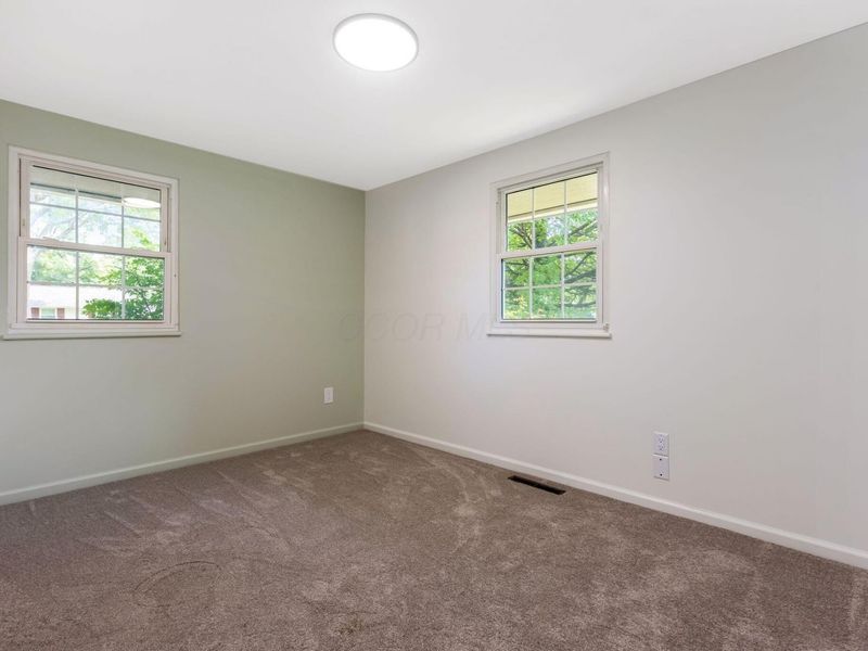 6909 Bartlett Road, Reynoldsburg, OH 43068 Photo 22