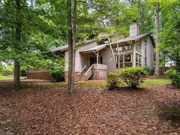 4005 Waldenbrook Court, Greensboro, NC 27407