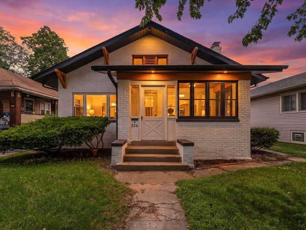 236 Dyer Boulevard , Hammond, IN 46320