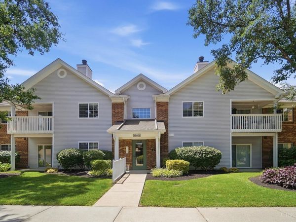 12071 Carrington Lane, Unit 101, Symmes Twp, OH 45140