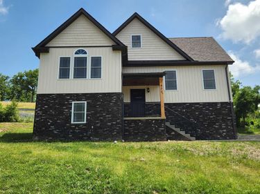 400 Sycamore Drive, Bridgeport, WV 26330