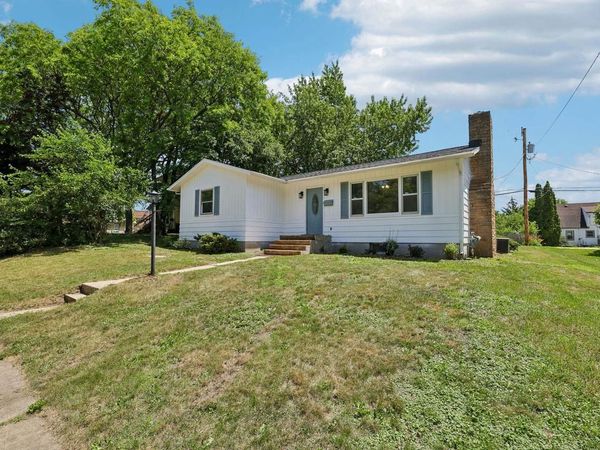618 E Conant Street, Portage, WI 53901