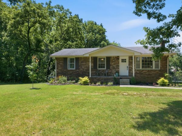 7515 Horn Tavern Rd, Fairview, TN 37062