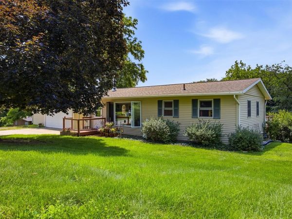3429 Ridgecrest , North Liberty, IA 52317