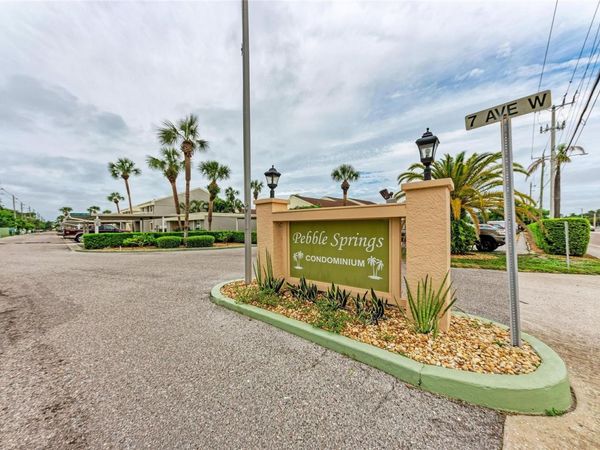 5962 7TH AVE W , BRADENTON, FL 34209