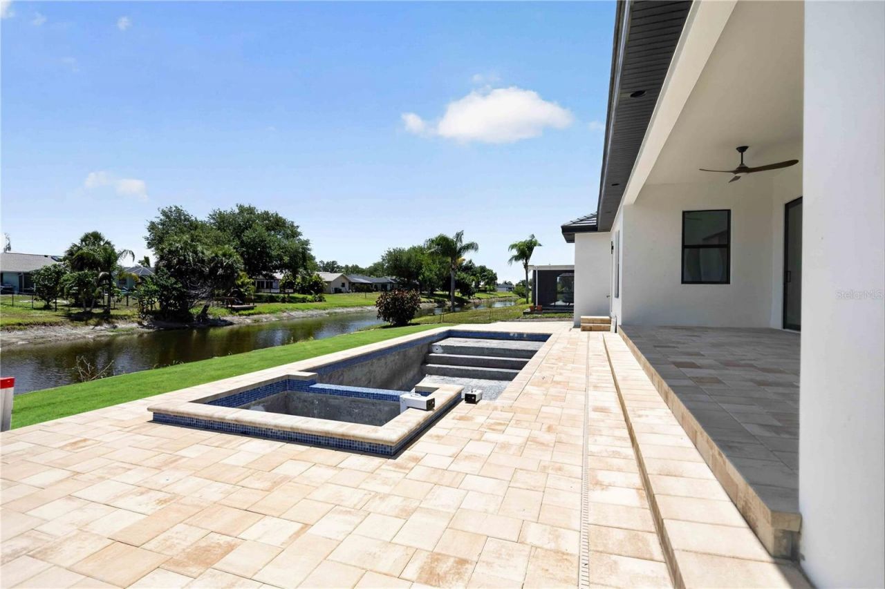 215 Bunker Road, Rotonda West, FL 33947 Photo