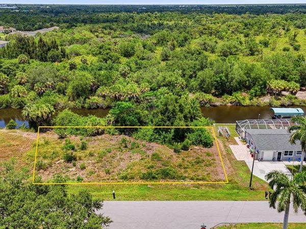 3367 DESOTO DRIVE , PUNTA GORDA, FL 33983