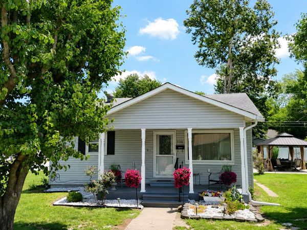 308 N 9th Street , Benton, IL 62812