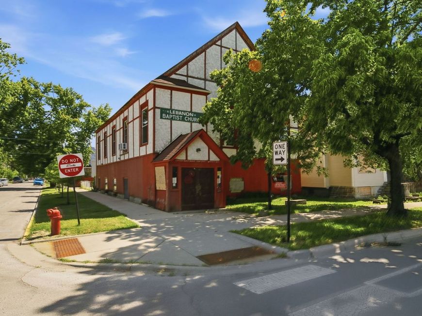 Main Photo