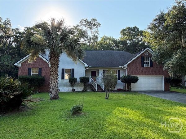 126 Rose Dhu Way , Savannah, GA 31419