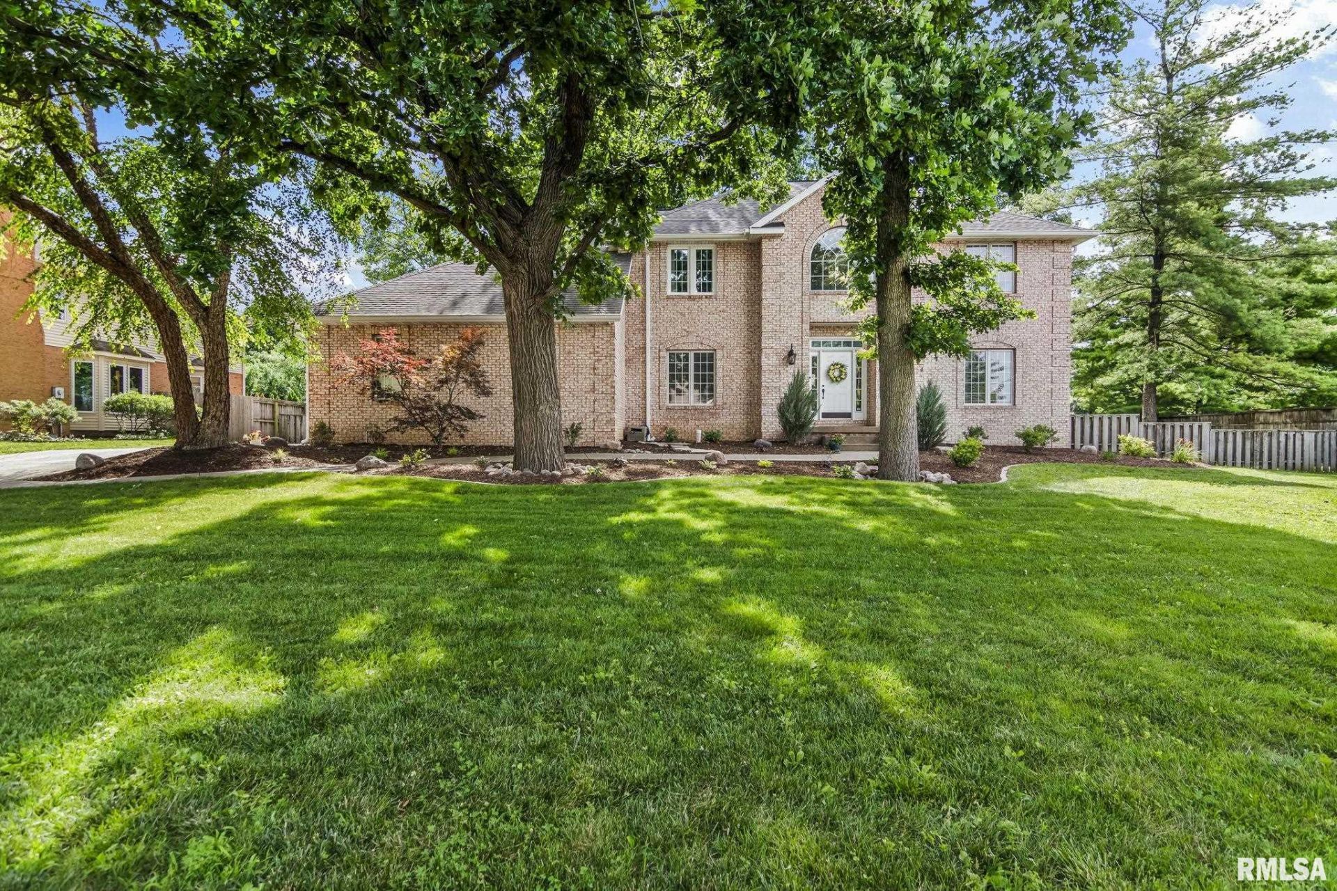 1301 Woods Farm Lane, Springfield, IL 62704 Main Photo