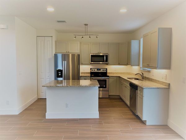 203 Osprey Circle, Unit 216, Hypoluxo, FL 33462
