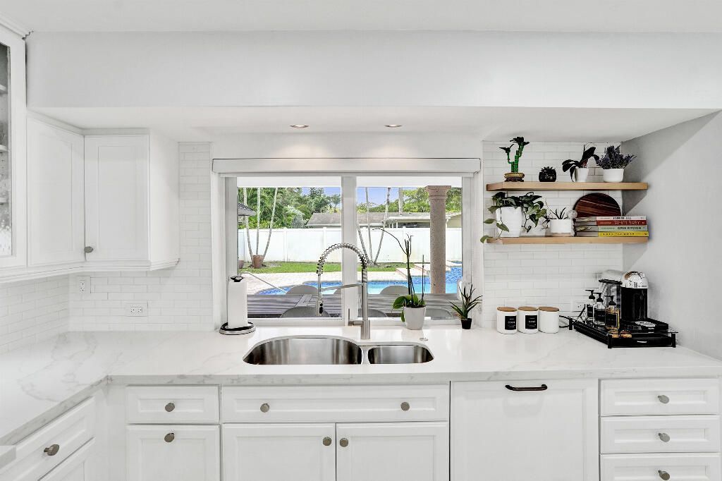 4900 N 36th Street, Hollywood, FL 33021 Photo