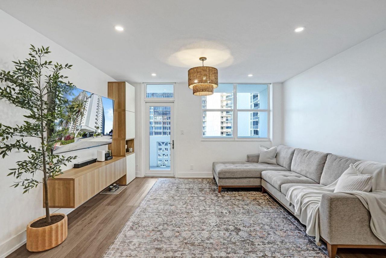 4250 Galt Ocean Drive, Unit 9m, Fort Lauderdale, FL 33308 Photo