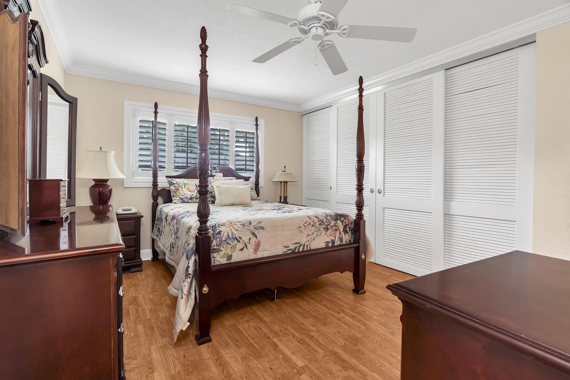 2930 Crosley Drive E, Unit M, West Palm Beach, FL 33415 Photo