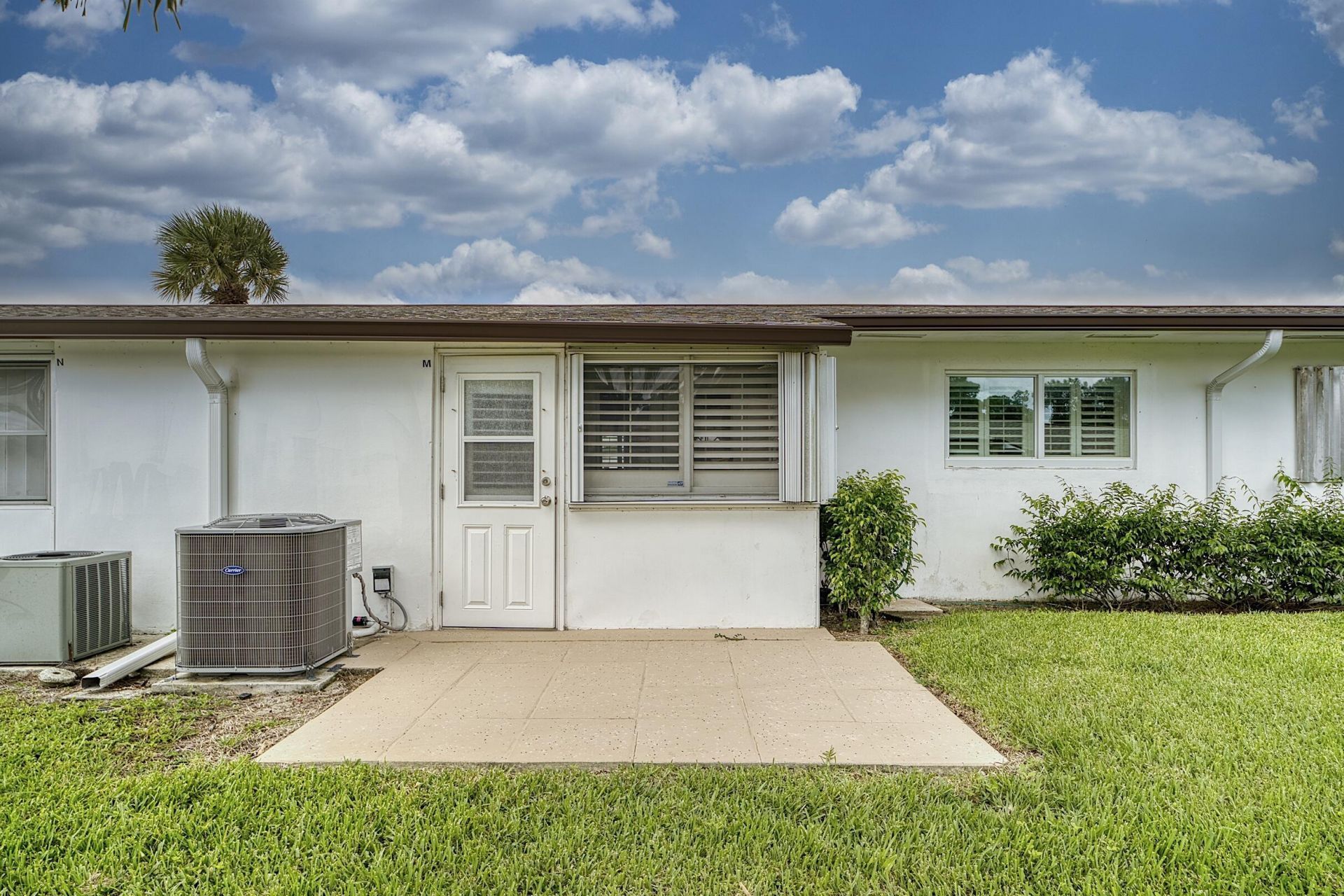 2930 Crosley Drive E, Unit M, West Palm Beach, FL 33415 Photo