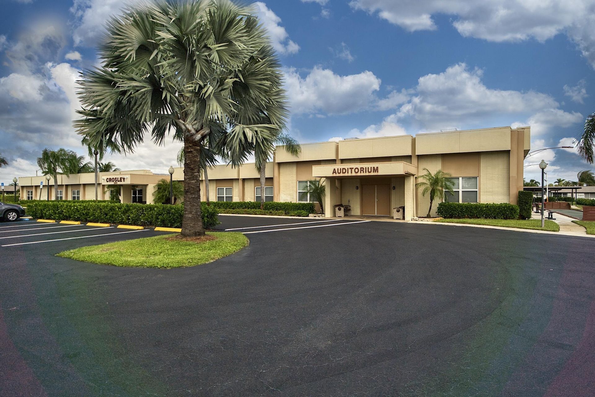 2930 Crosley Drive E, Unit M, West Palm Beach, FL 33415 Photo