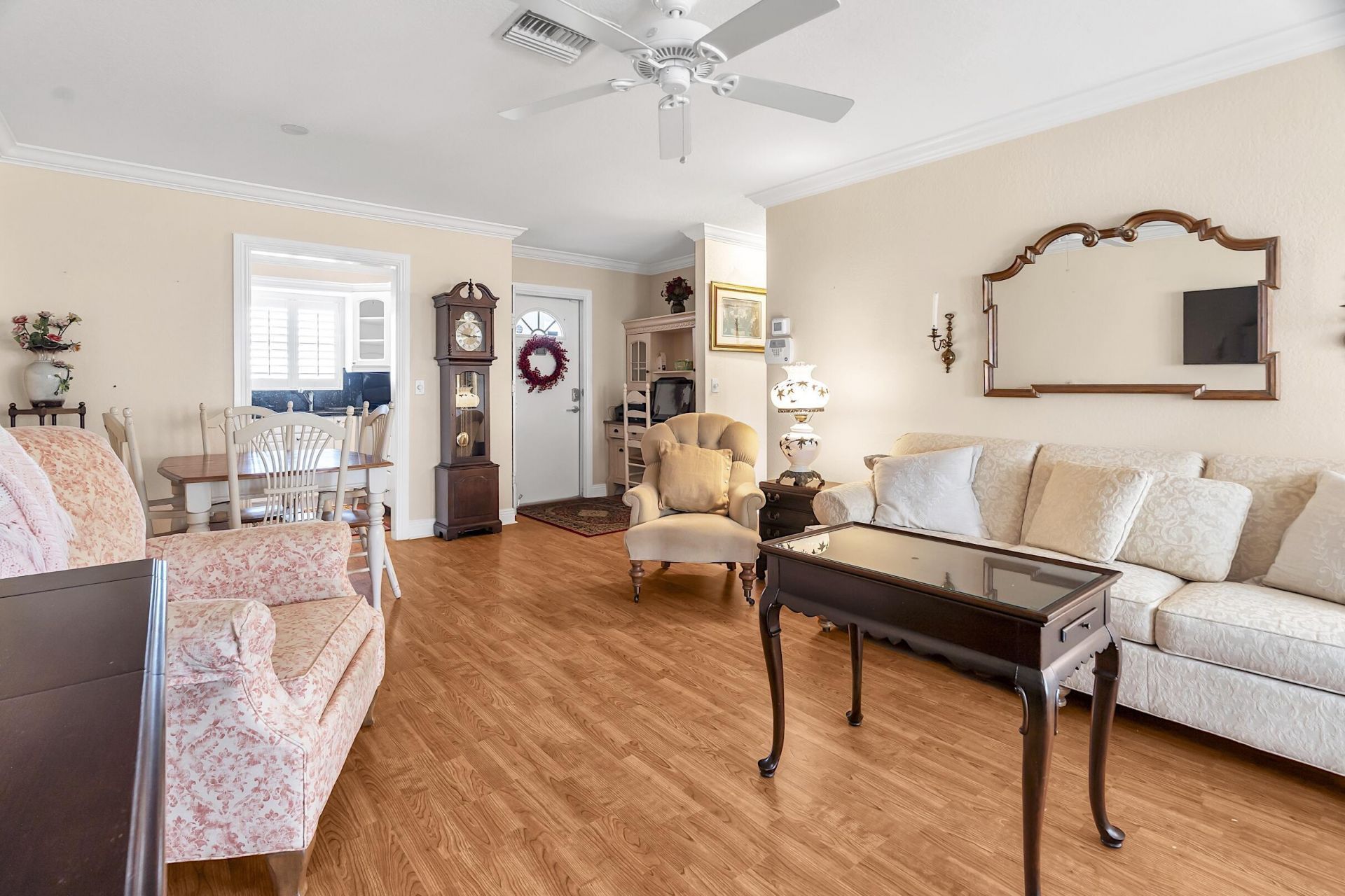 2930 Crosley Drive E, Unit M, West Palm Beach, FL 33415 Photo