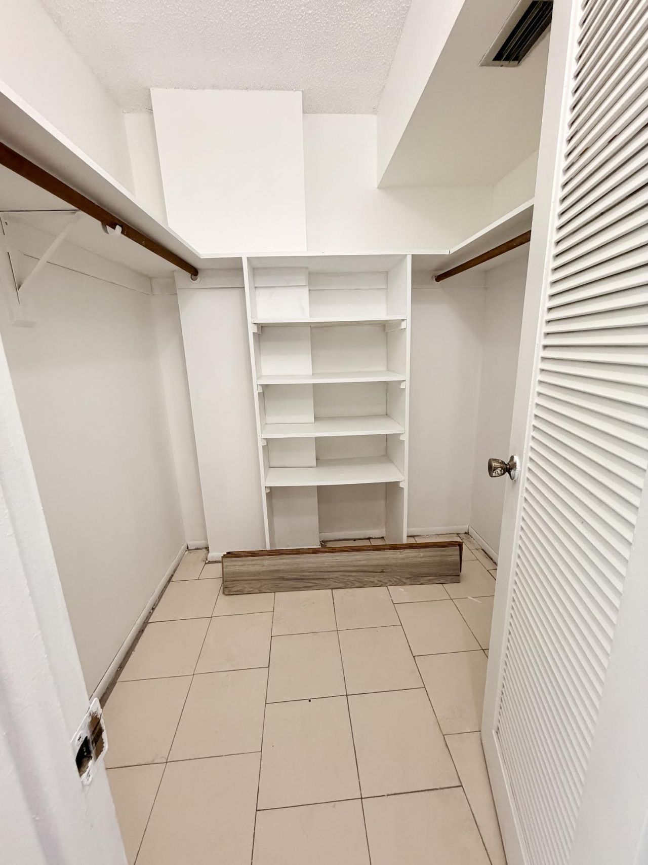 12500 NE 15th Avenue, Unit 516, North Miami, FL 33161 Photo