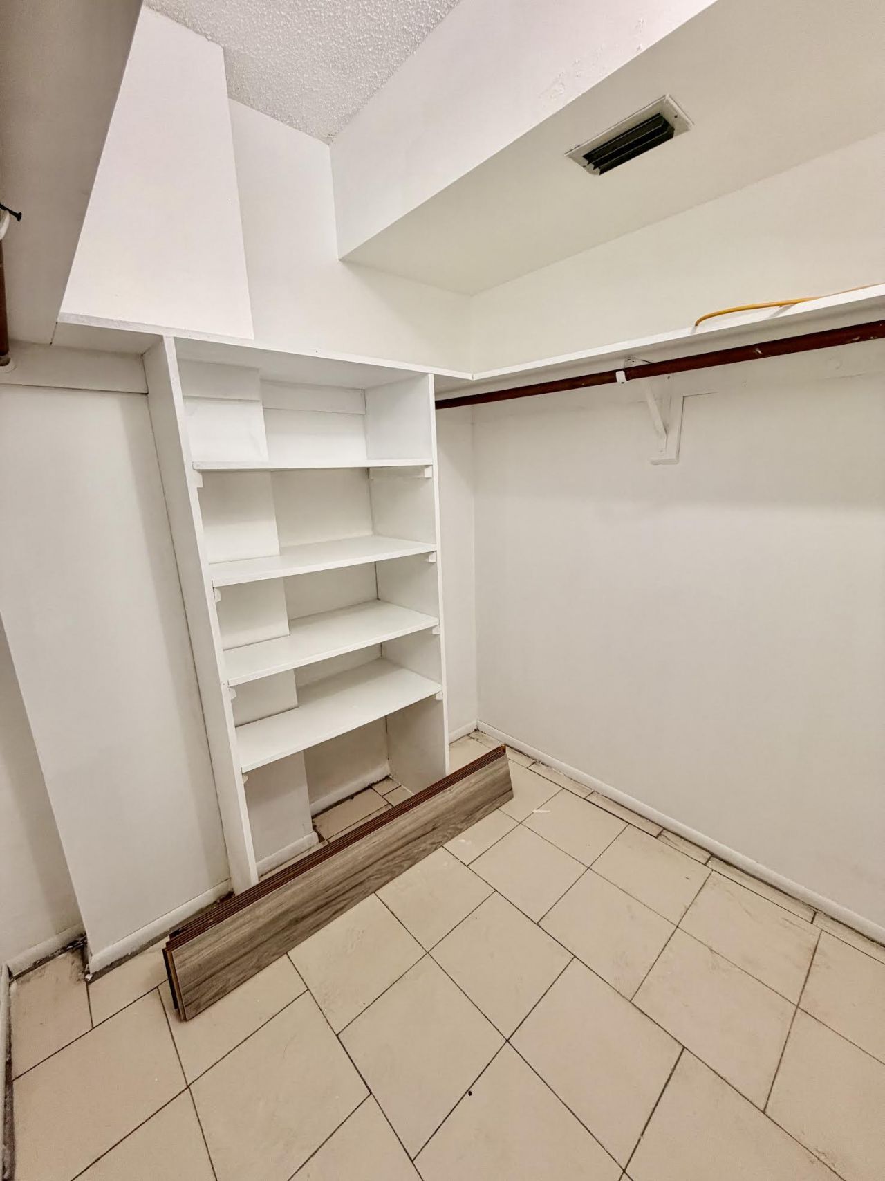 12500 NE 15th Avenue, Unit 516, North Miami, FL 33161 Photo