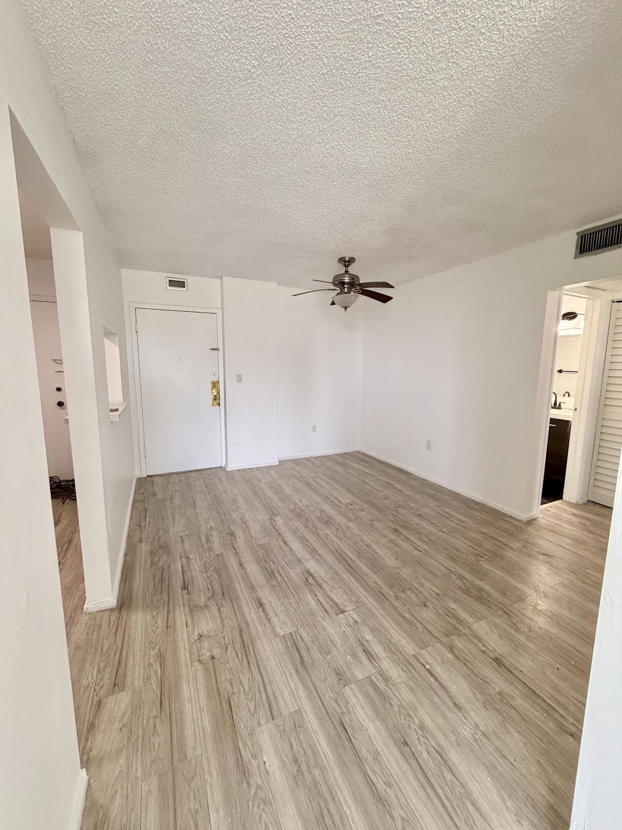 12500 NE 15th Avenue, Unit 516, North Miami, FL 33161 Photo