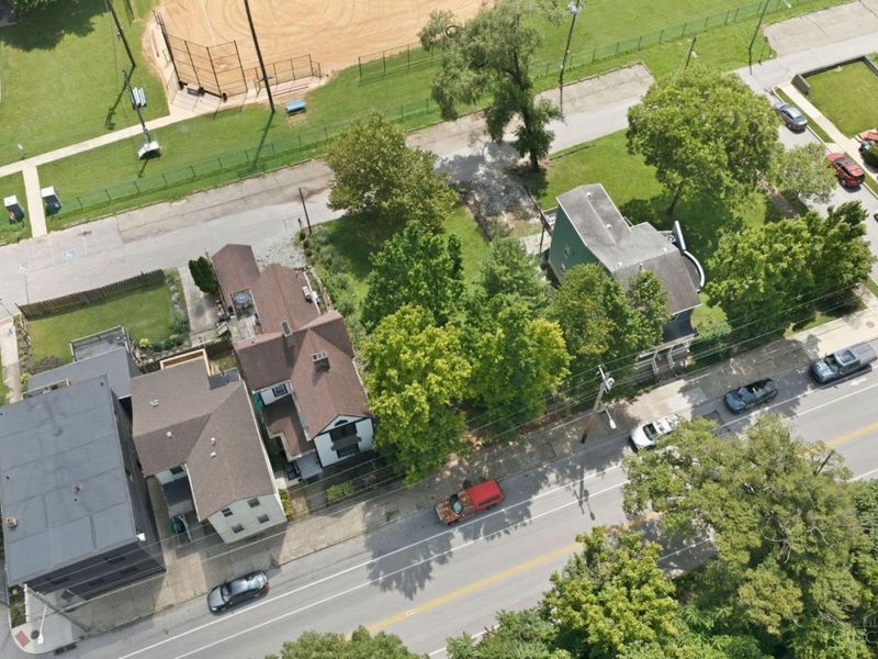 3039 Riverside Drive, Cincinnati, OH 45226 Photo 2