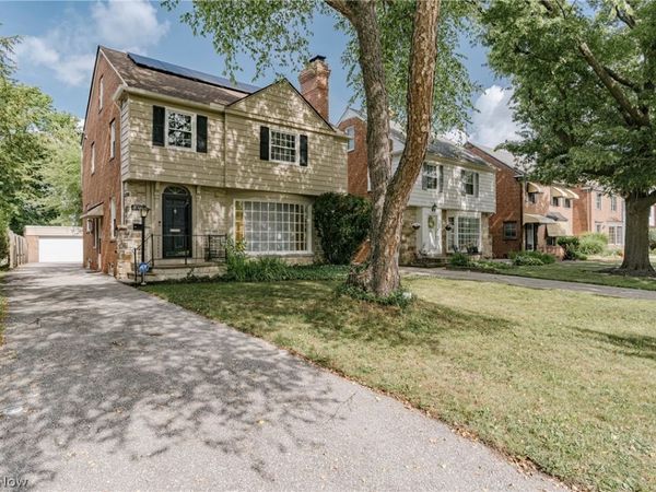 3710 Strandhill Road , Shaker Heights, OH 44122