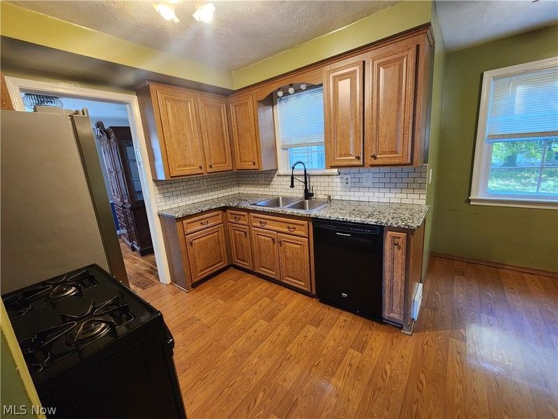 2320 Wrenford Road, University Heights, OH 44118 Photo 6