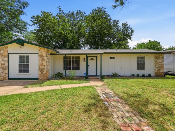 702 CRESTFIELD ST, San Antonio, TX 78227
