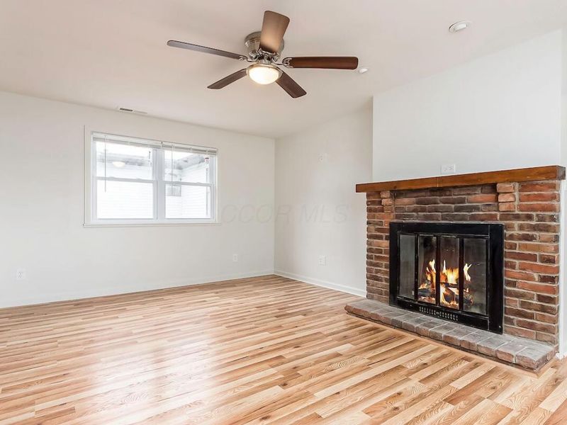 2476 Broadway, Grove City, OH 43123 Photo 16