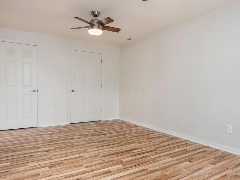 2476 Broadway, Grove City, OH 43123 Photo 18