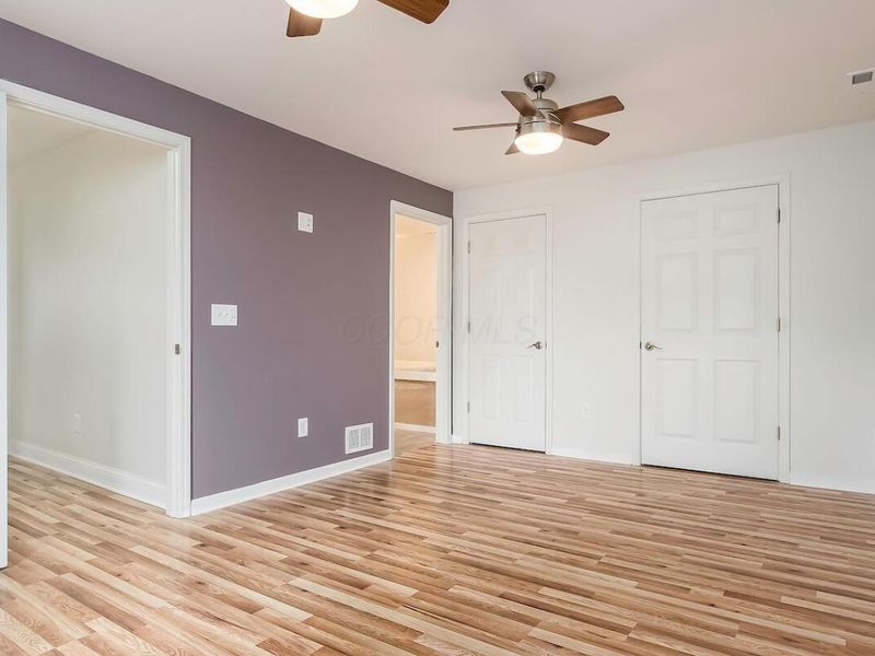 2476 Broadway, Grove City, OH 43123 Photo 19